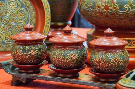 3 Hũ trên Ban Thờ: Đừng để "Hữu danh vô thực" – Bí mật thu hút sự Sung Túc và Thanh Tịnh